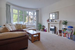 Lounge- click for photo gallery